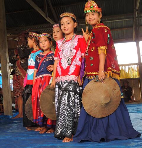 Little dancers